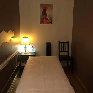 ultimo asian massage room